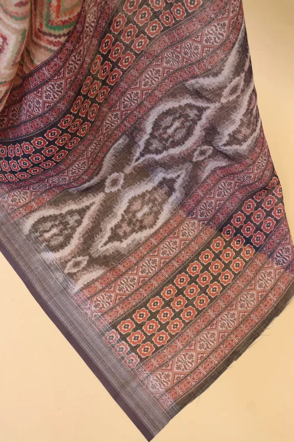 LINEN_FABRIC_DIGITAL_PRINT_SAREE